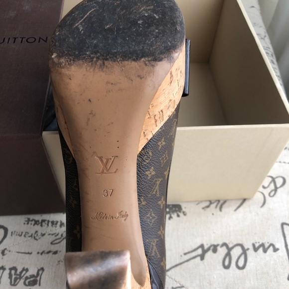 LV shoes - Picture 4 of 4